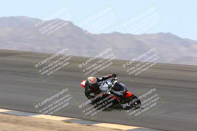 media/Apr-10-2022-SoCal Trackdays (Sun) [[f104b12566]]/Bowl (11am)/